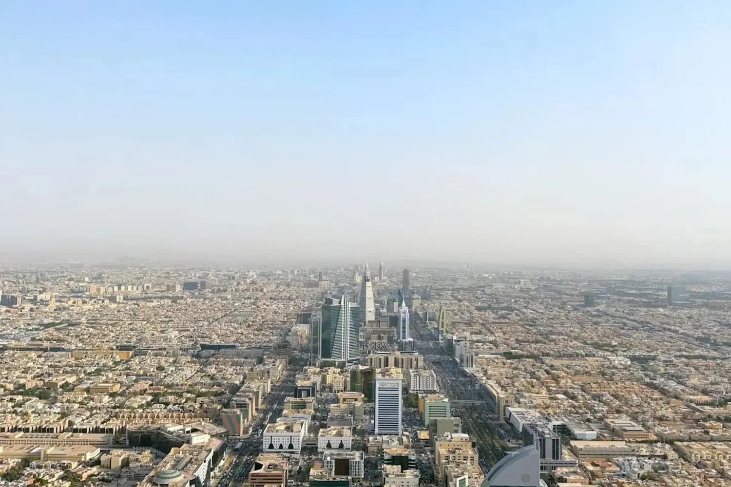 Courier route visual for India to Riyadh