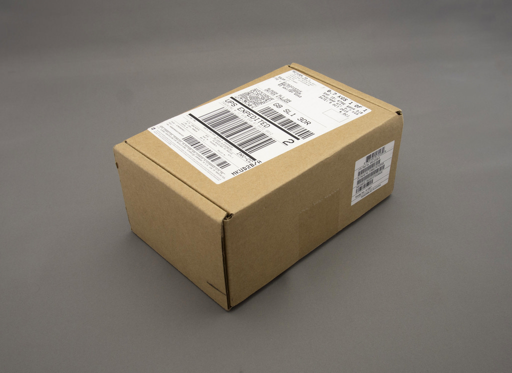 mobile-phone-courier-in-internationally